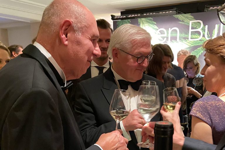 Bundespraesident F.W. Steinmeier am DREI HERREN Stand